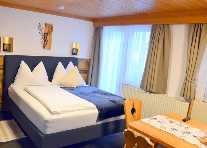 Haus Sonnleiten アパート