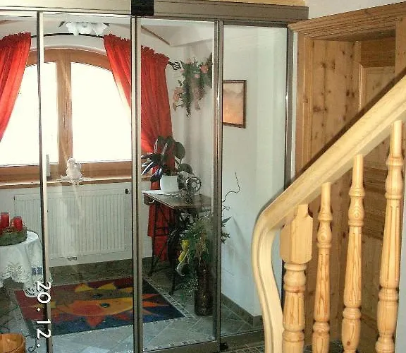 Haus Sonnleiten アパート ゲルロス