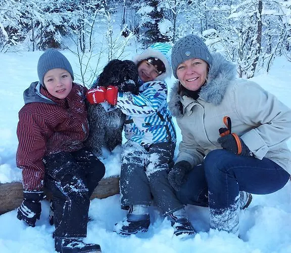 Haus Sonnleiten アパート *